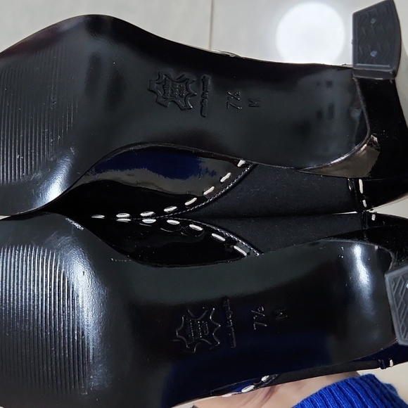 Raphael Sarti Black Heels - Picture 3 of 5